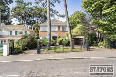 Green Dragon Lane, London, N21