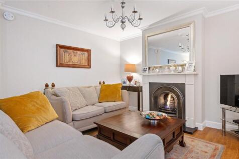 Buckingham Mews, London, N1