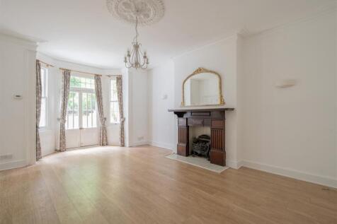 Frognal, London NW3