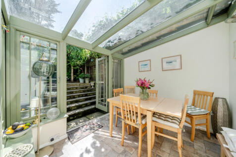 Reynolds Place, Blackheath