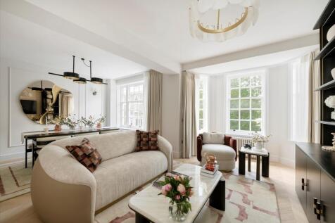 Malvern Court, Onslow Square, London SW7