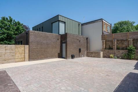 Castlebar Hill, London, W5