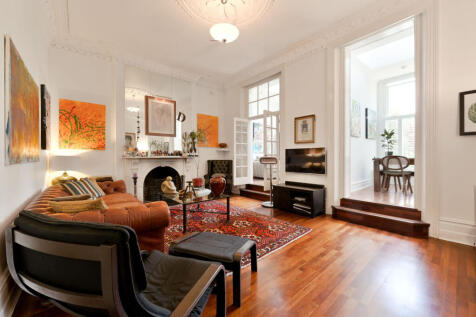 Haven Green, Ealing, London, W5