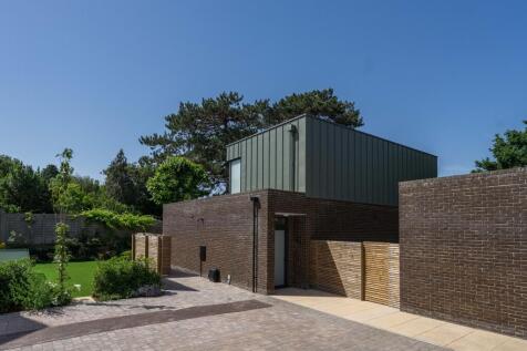 6 Castlebar Hill, London, W5