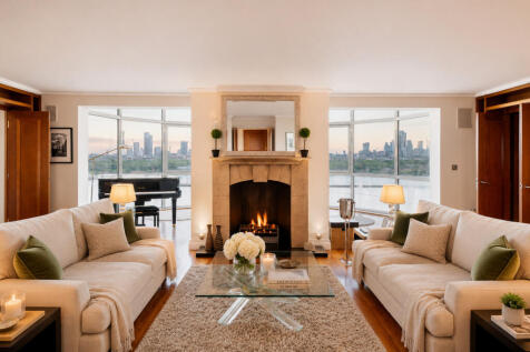 Canary Wharf, London, E14