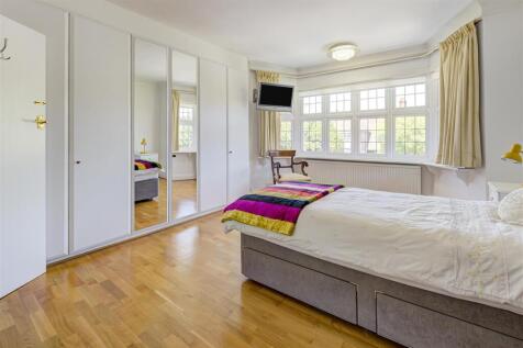 Farm Avenue, The Hocrofts, NW2