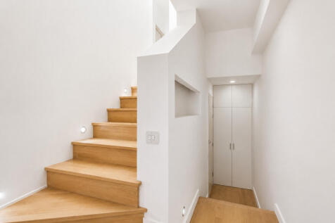 Elgin Avenue, London, W9