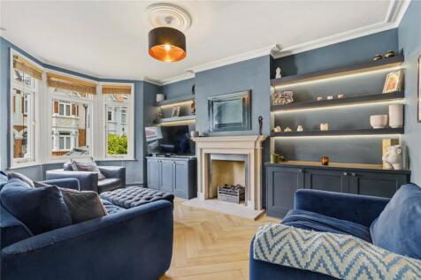 Muncaster Road, SW11