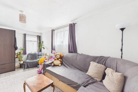 London, Greater London, E16