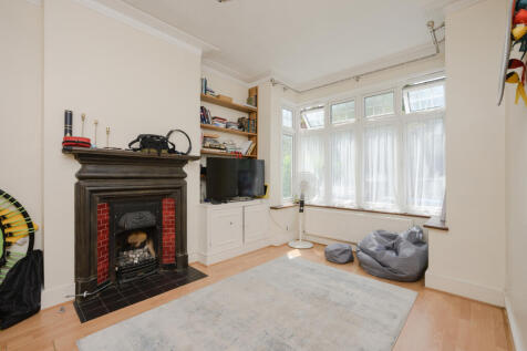 Durnsford Avenue, Southfields, SW19