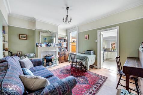 Cranmer Avenue, Ealing, London