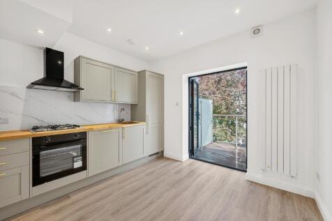 Kingston Road, Wimbledon Chase, London, SW20 8JS