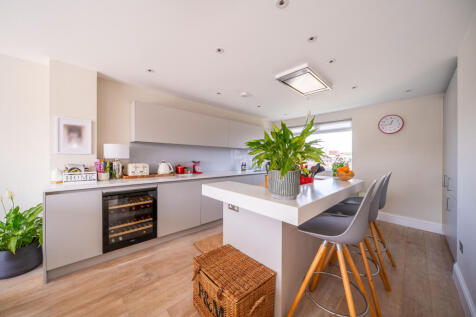 Belgrave Road, London, SW1V