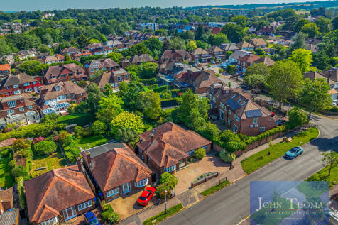 Chigwell Park Drive, Chigwell, Essex