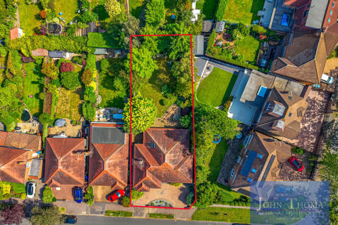 Chigwell Park Drive, Chigwell, Essex