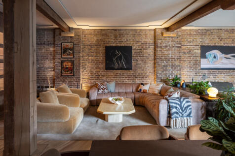 Piano Studios, Chalk Farm, London, NW1