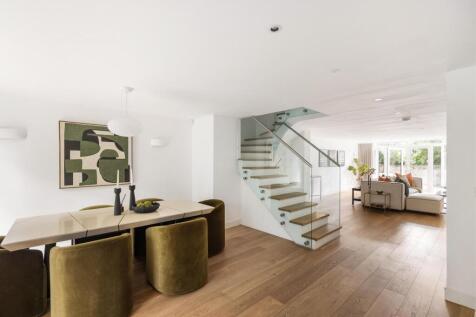 Broadwalk House, Hyde Park Gate, London SW7