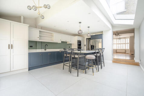 Devonshire Road, London, W4