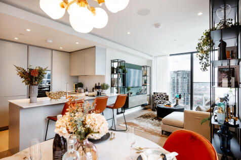 Hampton Towers, South Quay Plaza, Canary Wharf, E14