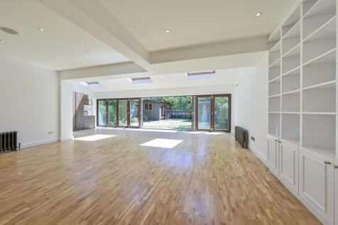Copse Hill, Cottenham Park, London, SW20