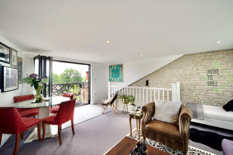 Gunnersbury Lane, Acton W3
