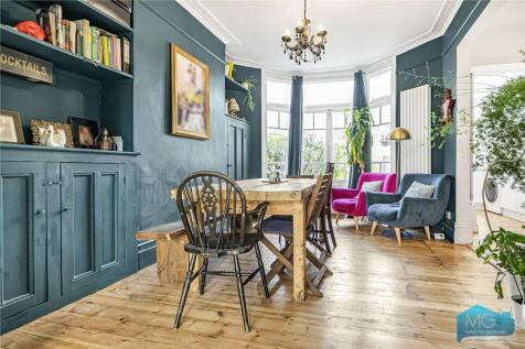 Warlters Road, Holloway, London, N7