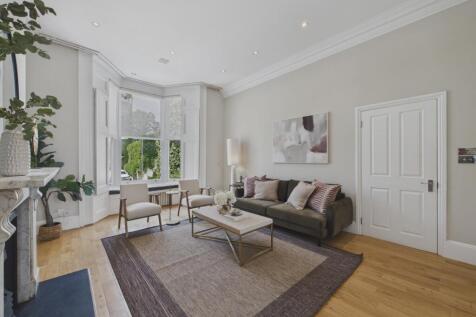 Steeles Road, Belsize Park, London NW3.