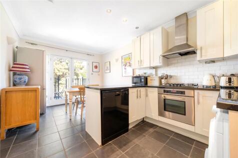 Crebor Street, East Dulwich, London, SE22