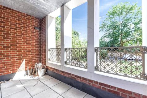 Mount Park Road, London, W5