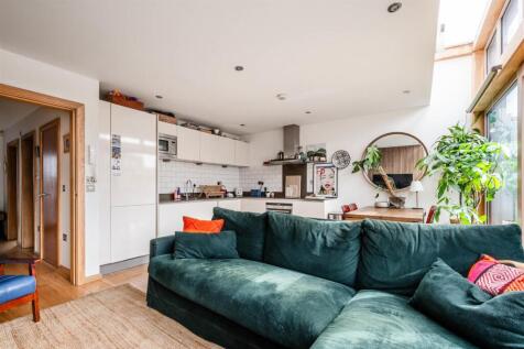 Tudor Road, E8