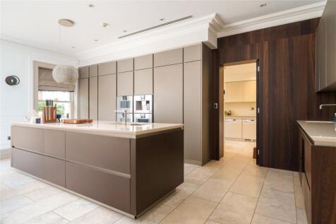 Ellerton Road, Wimbledon, London, SW20