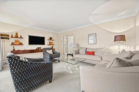 Clifton Place, 
Hyde Park, W2