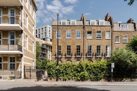 Heer Mews, London E2