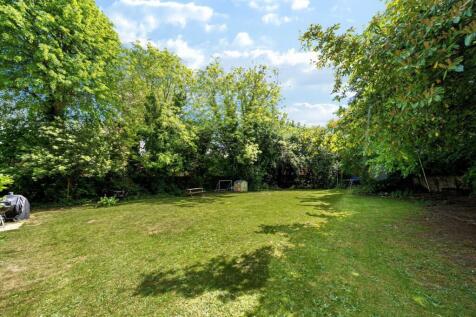 Trinity Crescent, Balham, London, SW17