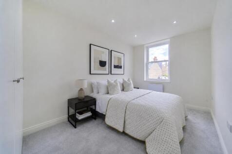 Replingham Road, Southfields, SW18