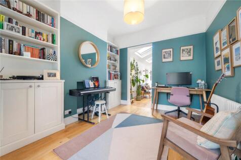 Lanvanor Road, Nunhead, London, SE15