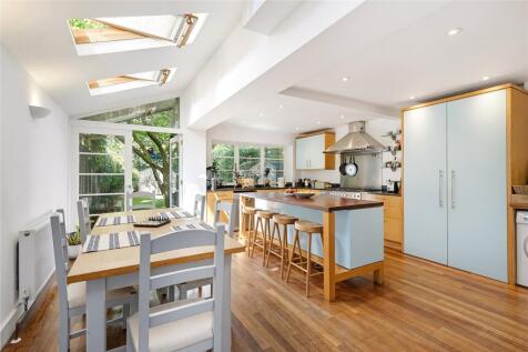 Thornton Avenue, London, W4