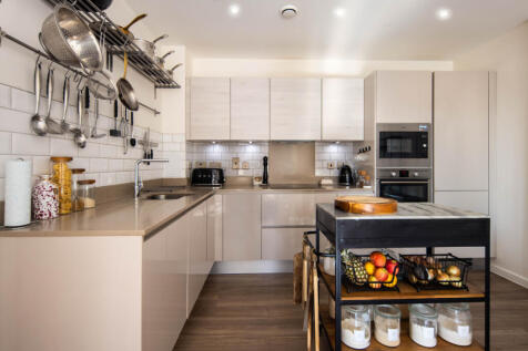 Nellie Cressall Way, London, E3