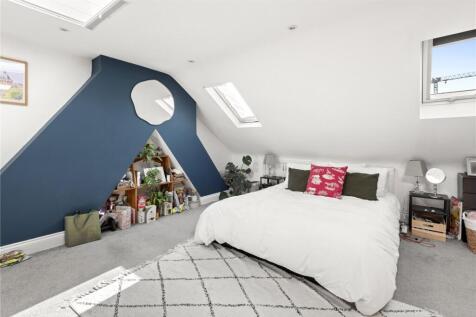 Garratt Lane, London, SW18