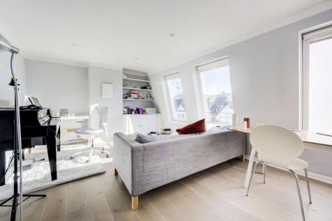 Stephendale Road, Sands End, London, SW6