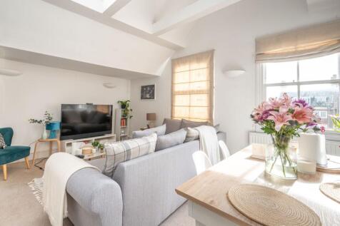 Rosslyn Hill, Hampstead, London, NW3