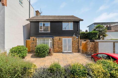 Bell Lane, Twickenham, TW1