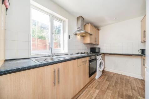 Maunder Road, Hanwell