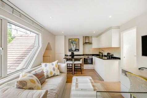 New Kings Road, Fulham, London, SW6