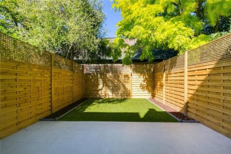 Clancarty Road, 
South Park, SW6