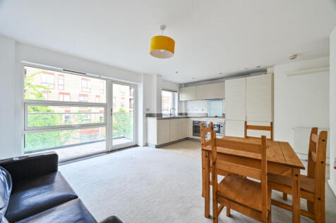 Geoff Cade Way, E3, Bow, London, E3
