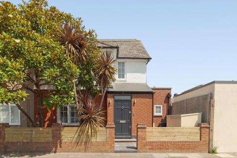 Dawnay Road, London SW18