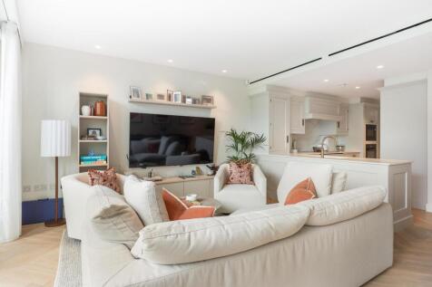 The Chilterns, 24 Paddington Street, Marylebone, London W1U