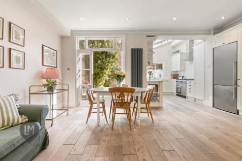 Lavenham Rd, London