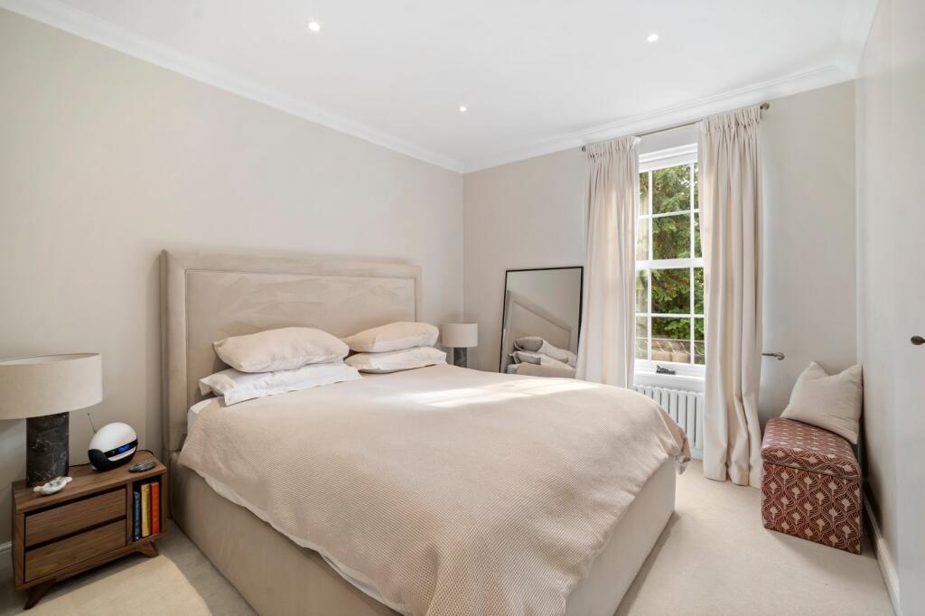 Southlands Drive, Wimbledon, London, SW19